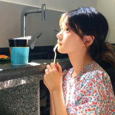 大街上的白雪公主